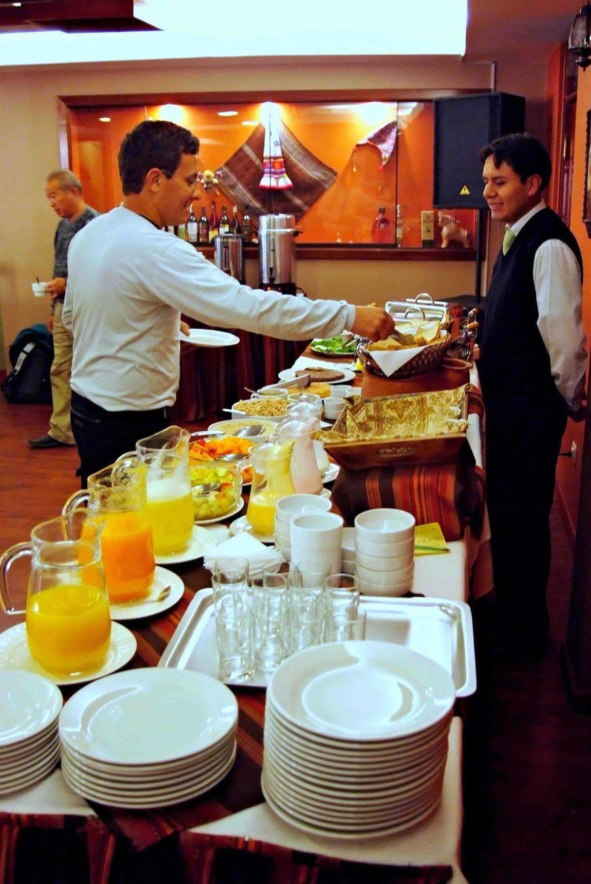 Conde De Lemos Hotel Puno Restaurang bild